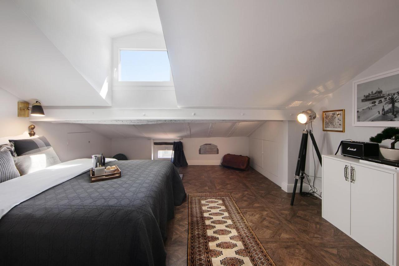 דירות ניס Cocoon Loft - Magnifique Loft Sous Toit, Refait A Neuf, Vues Splendides, Clim, Wifi מראה חיצוני תמונה