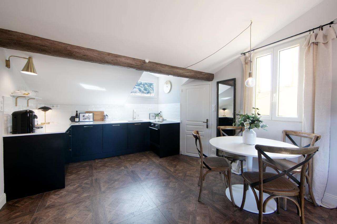 דירות ניס Cocoon Loft - Magnifique Loft Sous Toit, Refait A Neuf, Vues Splendides, Clim, Wifi מראה חיצוני תמונה