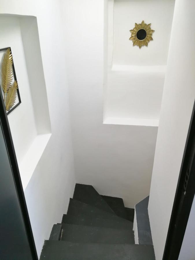 דירות ניס Cocoon Loft - Magnifique Loft Sous Toit, Refait A Neuf, Vues Splendides, Clim, Wifi מראה חיצוני תמונה